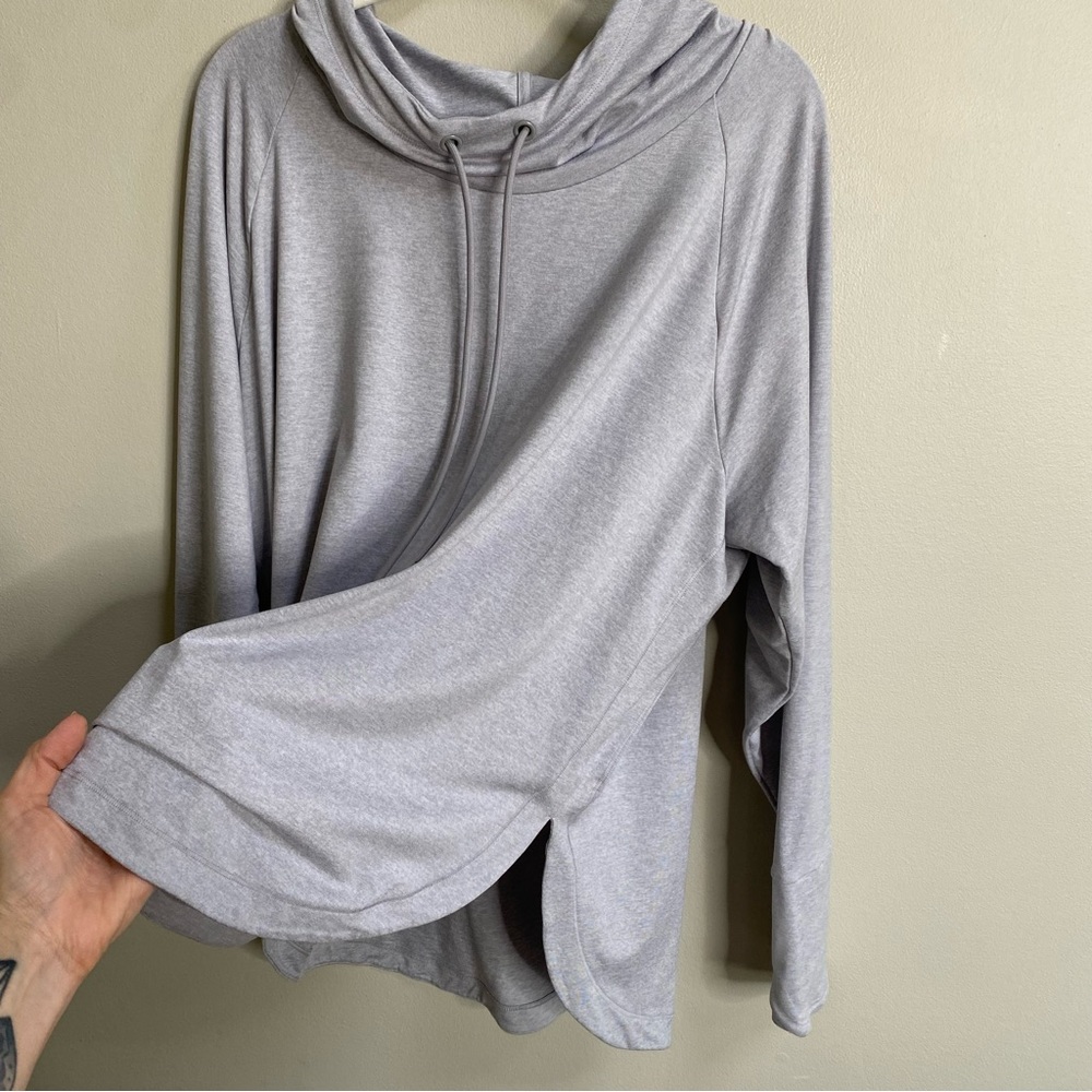 Athleta Light Heather Grey Uptempo Hoodie Size 1X - Picture 10 of 16